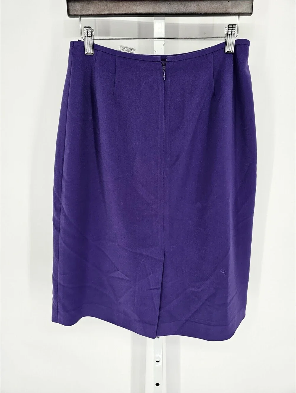 Le Suit Womens Sz 14 Solid Purple Midi Length Suit Skirt